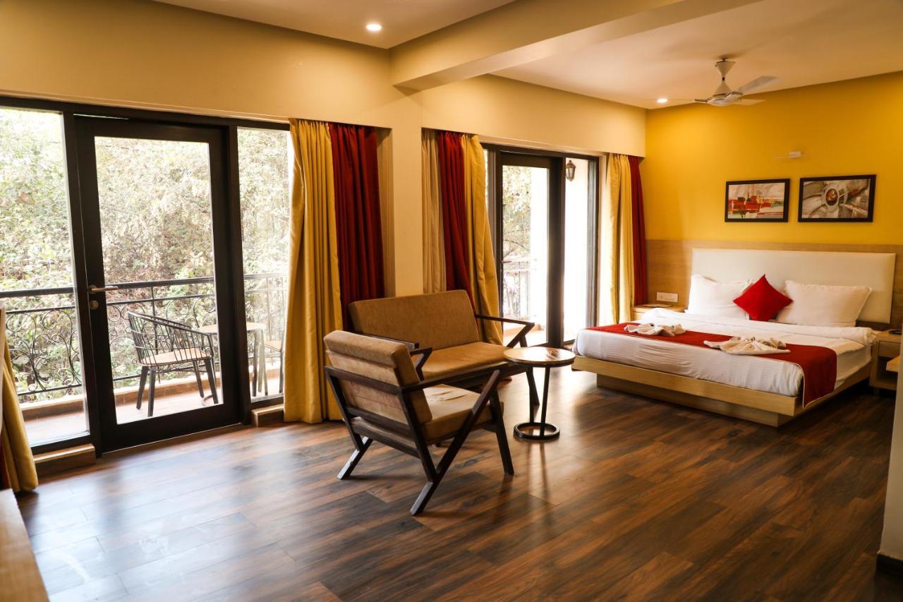 Rosetum Hotel, Anjuna Bagian luar foto